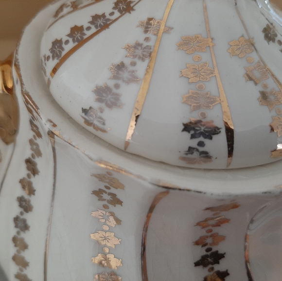 ๐ BUY 2 GET 2 FREE AUTHENTIC 1940 Sadler England Teapot and Creamer - Picture 8 of 10